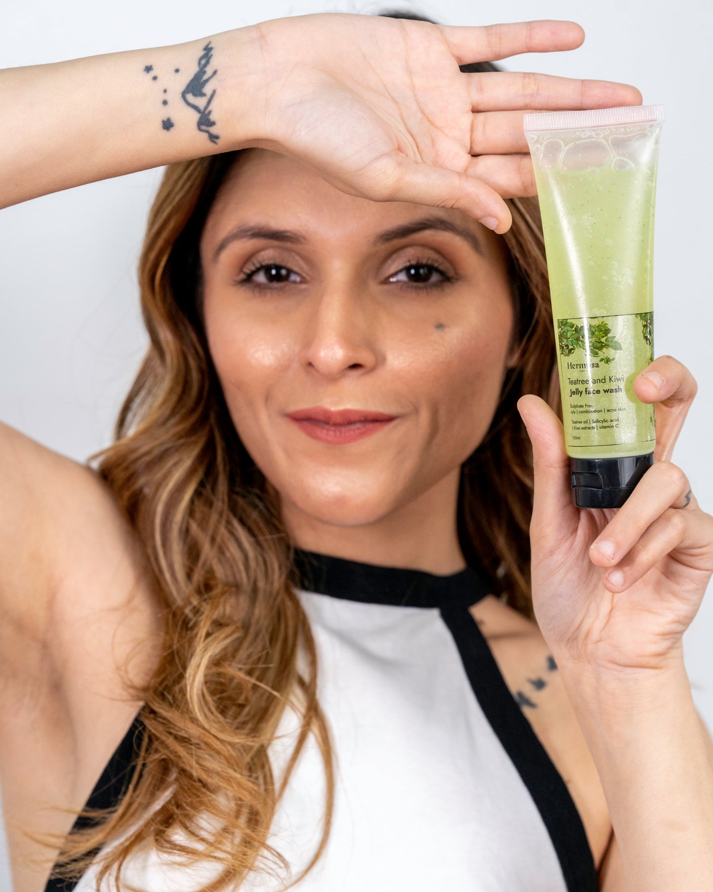 Tea Tree and Kiwi Jelly Face Wash - Hermosa Care